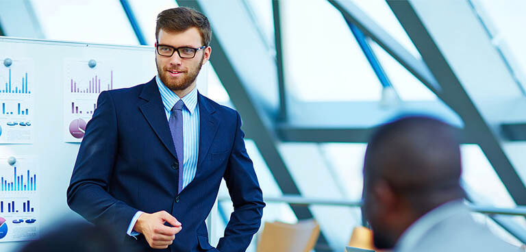 The Beginner's Guide to Effective Business Storytelling with Data Visualizations
